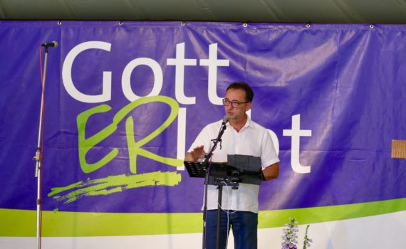 Lutz Scheufler während Gott ERlebt-Zelttag