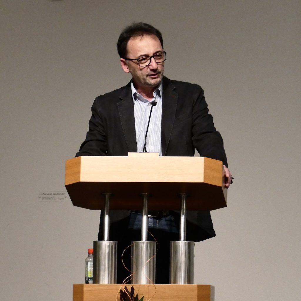 Lutz Scheufler am Rednerpult