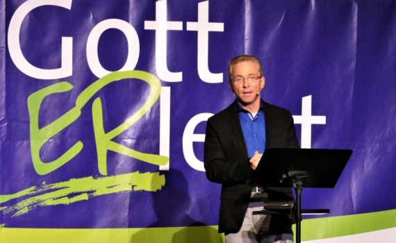 Guntram Wurst hält Vortrag bei Gott ERlebt-Veranstaltung